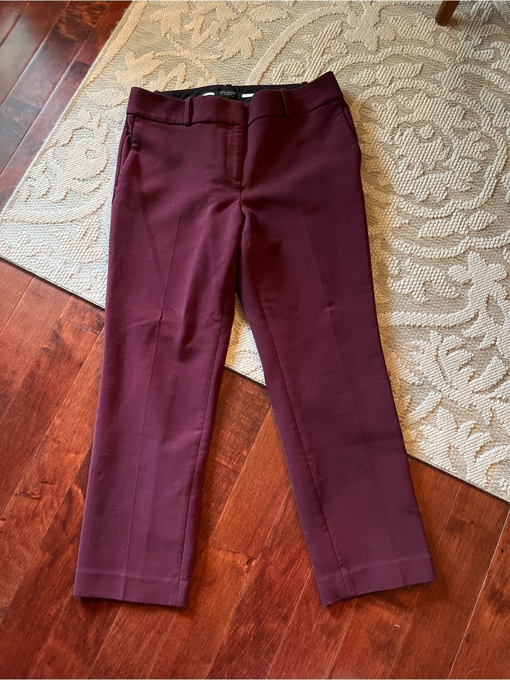 Ann Taylor Burgundy Cropped Dress Pants